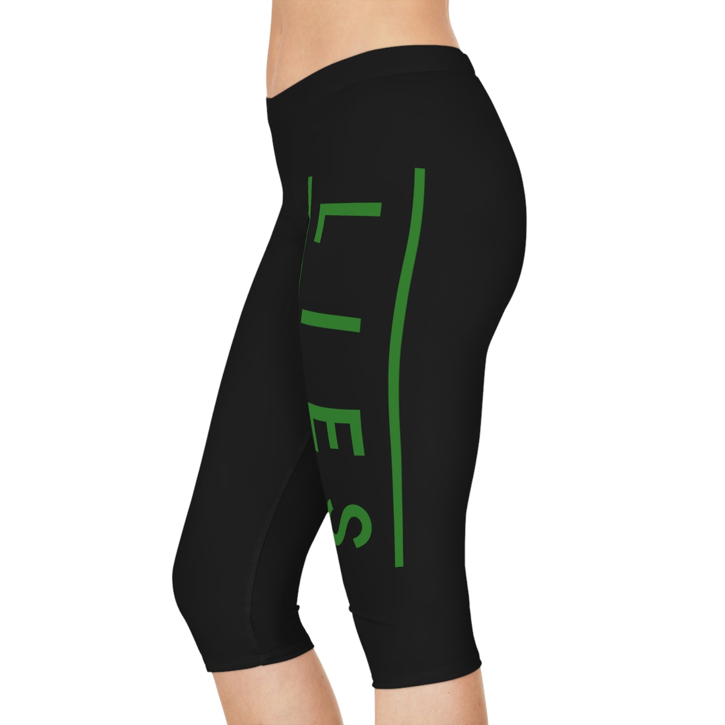 Eyes never Lie Women's Capri Leggings